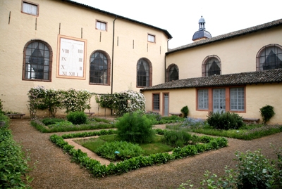 Hôtel-Dieu de Tournus - jardin