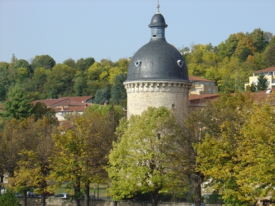 Hôpital Montpensier de Trévoux - tour médiévale