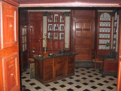 Apothicairerie de l'Hôpital de Chagny Apothicairerie de l'Hôpital de Chagny