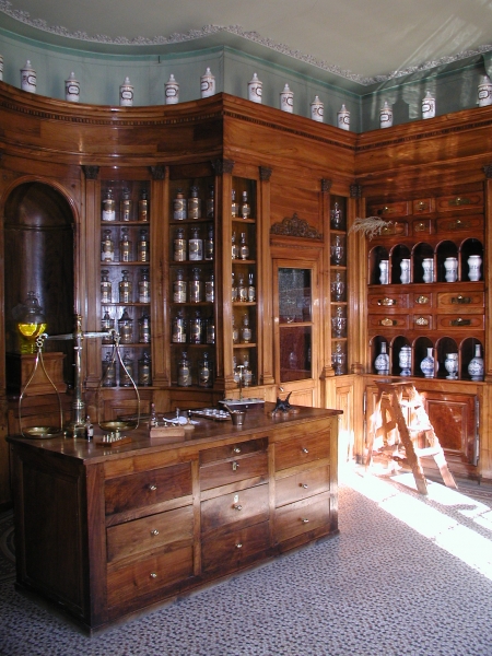 Hôtel-Dieu de Belleville - apothicairerie